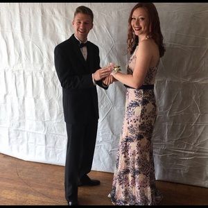 Beautiful 11/13 size dress for prom or pageant